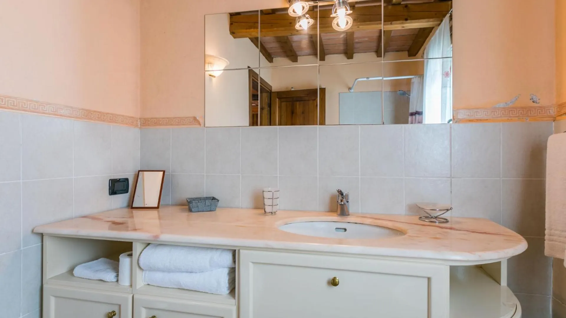 Holiday Home La Cupola- Rosa By Interhome Pescia